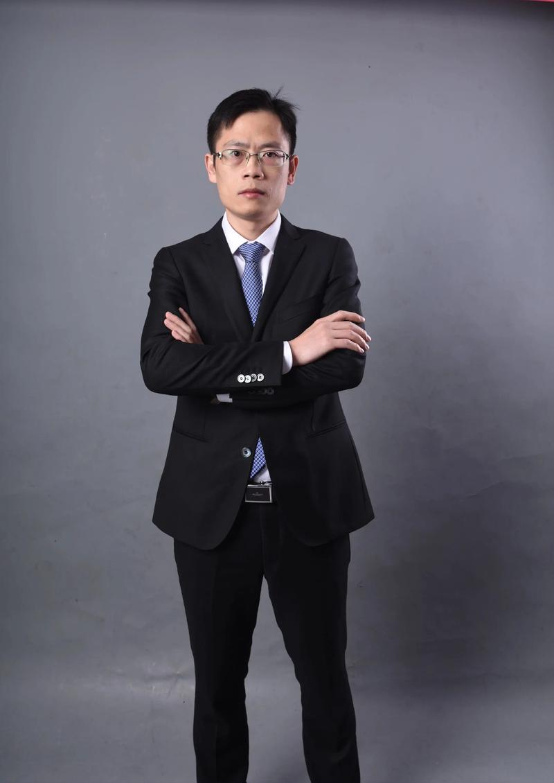黄美珍 视觉与舞美负责人